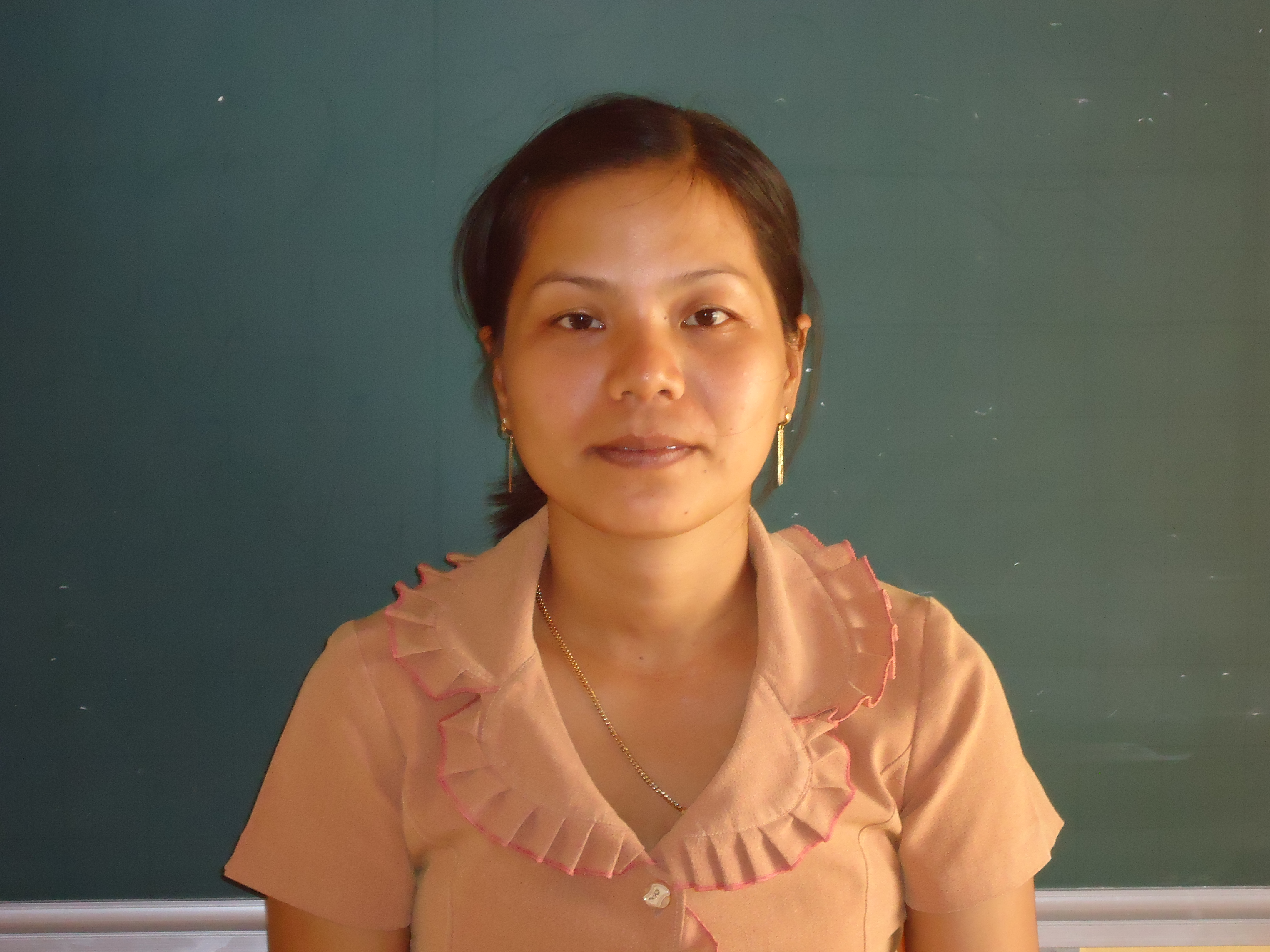 Trần Thị Cẩm Tú